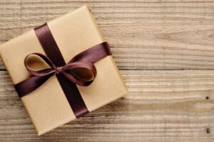 Experts Say It’s Okay to Scale Back on the Holidays This Year