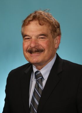 Dr. Kenneth E Freedland