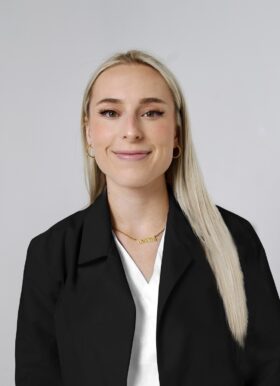 Portrait of Julia Pakey