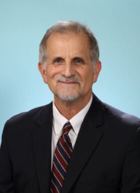Dr. R Robinson R Welch